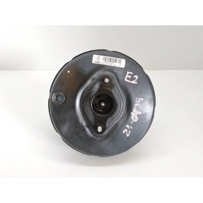 Recambio de servofreno para dacia sandero stepway comfort referencia OEM IAM 472103298R  
