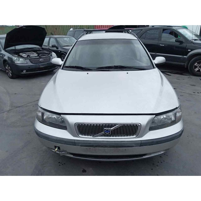 volvo v70 familiar del año 2001