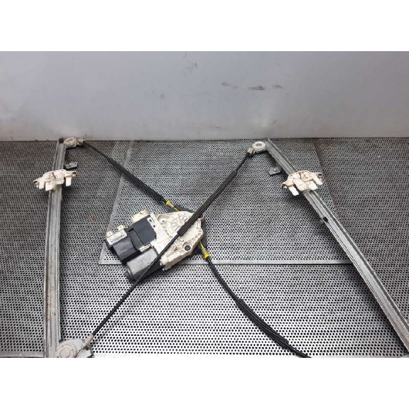 Recambio de elevalunas delantero derecho para peugeot 807 referencia OEM IAM  101340 8