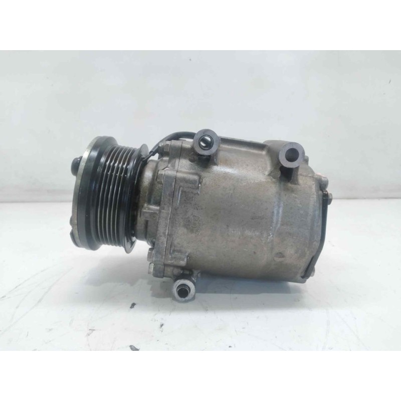 Recambio de compresor aire acondicionado para ford fiesta (cbk) newport referencia OEM IAM R134A  