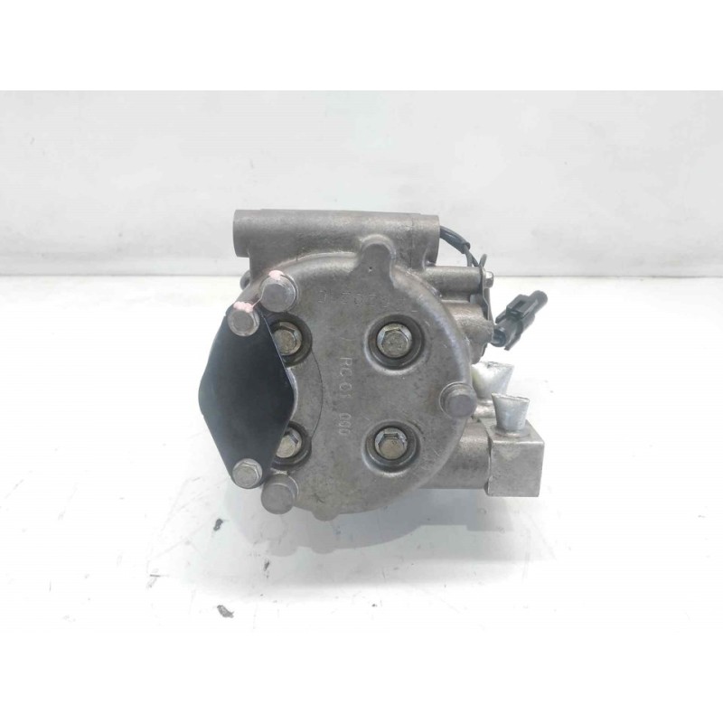 Recambio de compresor aire acondicionado para ford fiesta (cbk) newport referencia OEM IAM R134A 4
