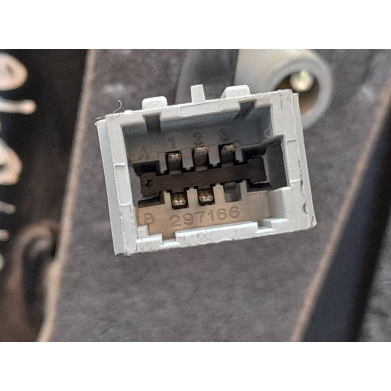 Recambio de retrovisor izquierdo para renault master desde '98 caja cerrada, techo ''maxi'' l2h3 rs 3578 referencia OEM IAM - Blanco 5