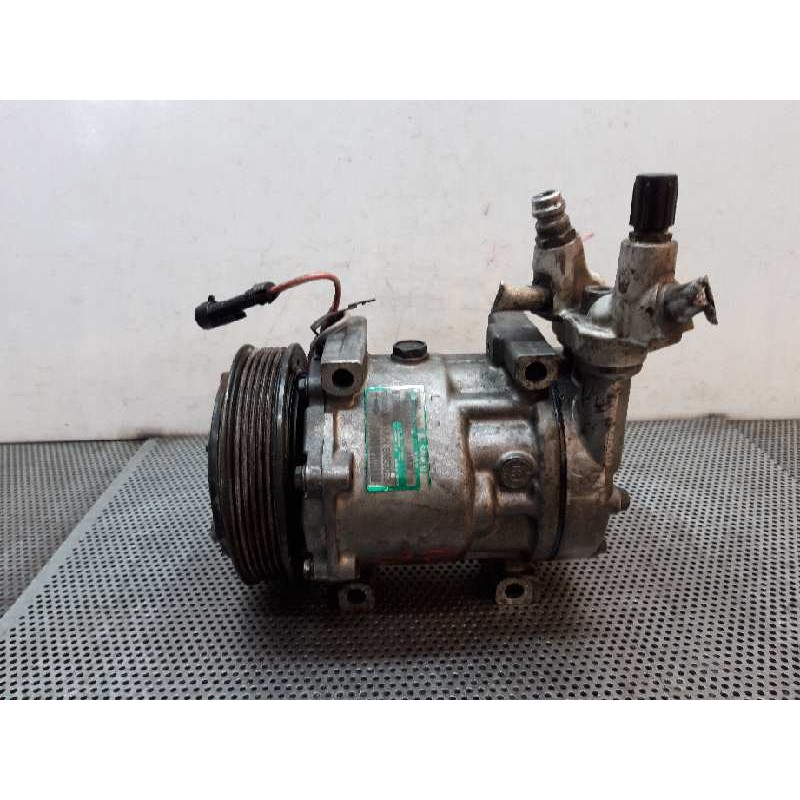 Recambio de compresor aire acondicionado para alfa romeo 146 2.0 turbodiesel referencia OEM IAM 1157F  