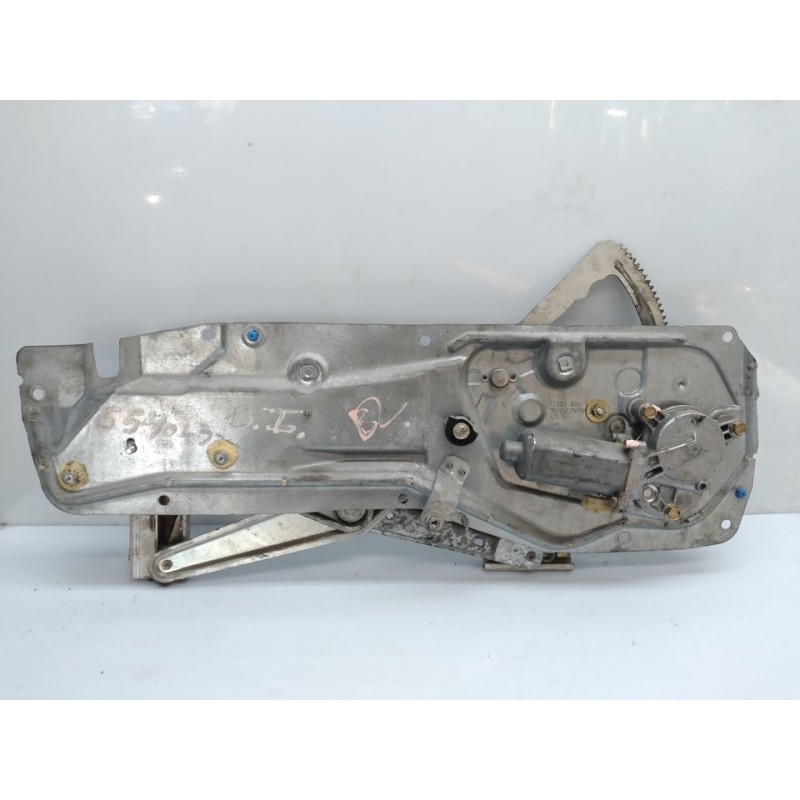 Recambio de elevalunas delantero izquierdo para volvo serie 850 2.3 20v turbo cat referencia OEM IAM 186447000585  BROSE