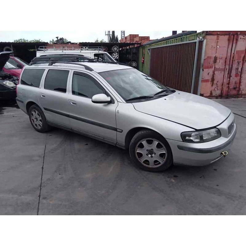 volvo v70 familiar del año 2001