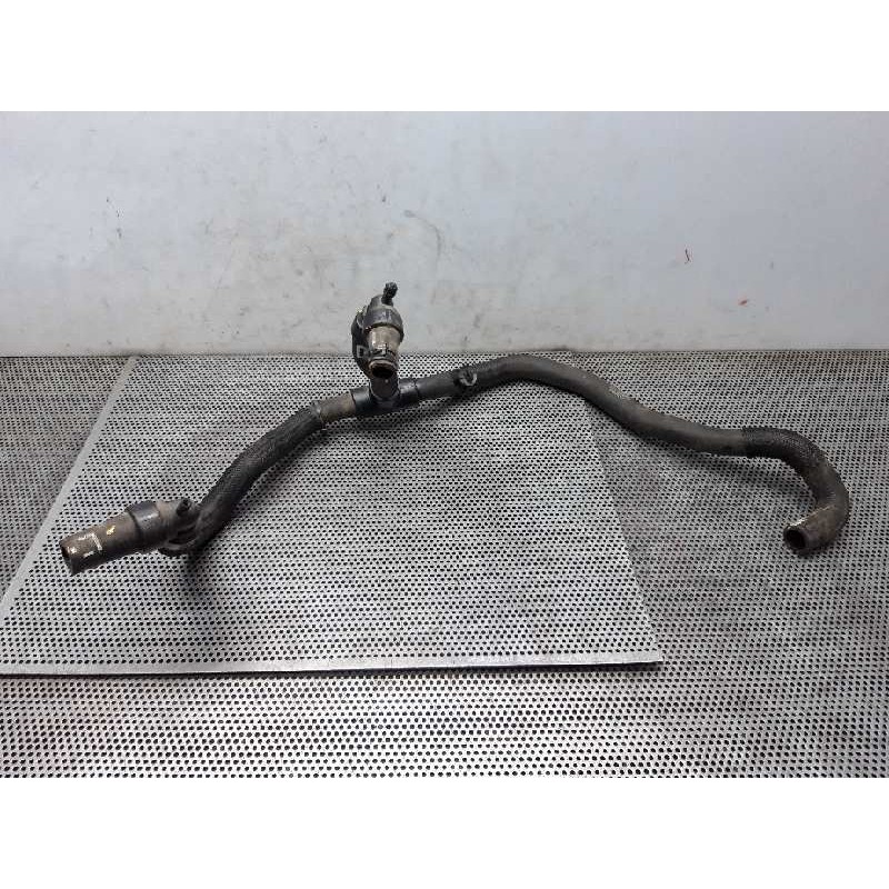 Recambio de tubo para dacia sandero stepway referencia OEM IAM 924105931R  