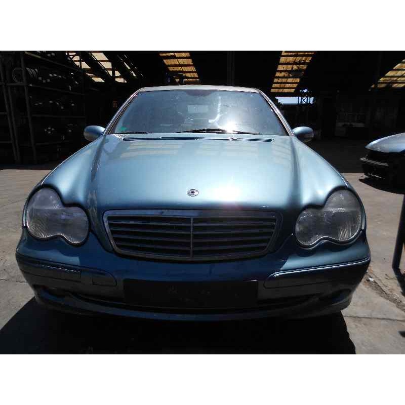 mercedes-benz clase c (w203) berlina del año 2002