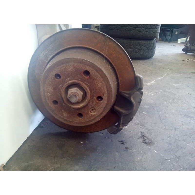 Recambio de mangueta trasera izquierda para mercedes-benz vito (w638) combi 2.3 turbodiesel referencia OEM IAM - Blanco 2