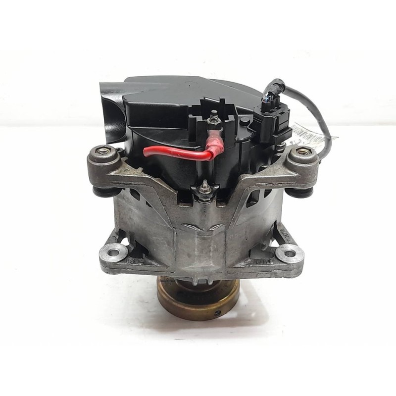 Recambio de alternador para ford fiesta berlina (dx) trend referencia OEM IAM 633217118  DENSO 3