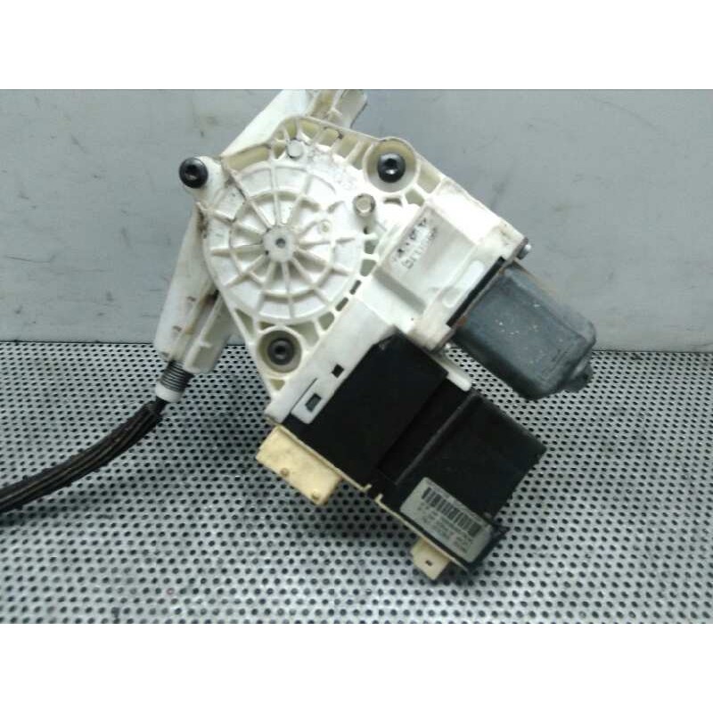 Recambio de elevalunas delantero derecho para citroën c4 berlina 1.4 16v referencia OEM IAM 3
