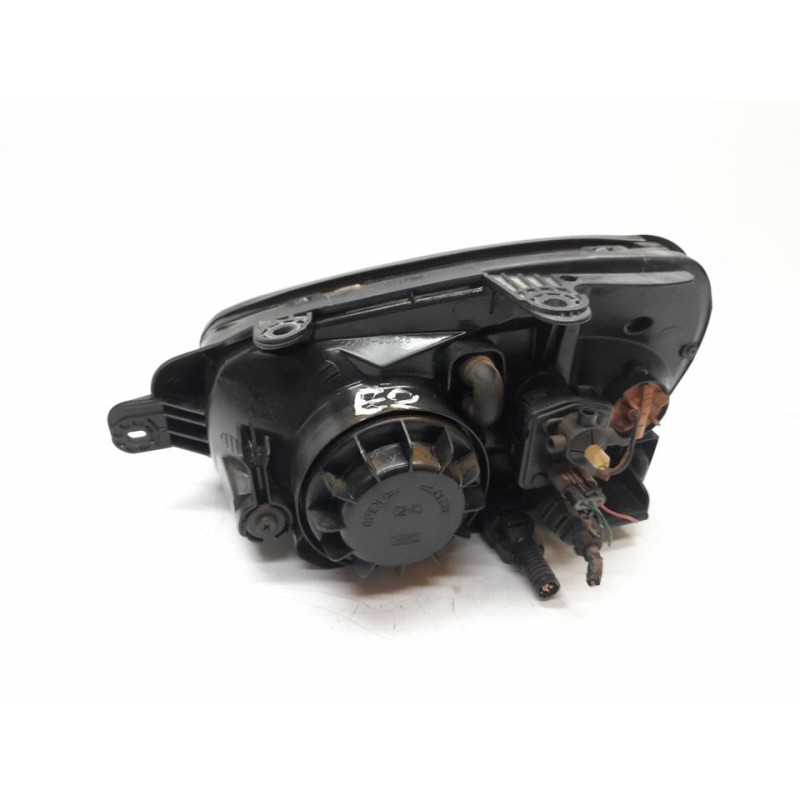 Recambio de faro derecho para hyundai santa fe (sm) 2.0 gls crdi 4x4 referencia OEM IAM B034F03 2
