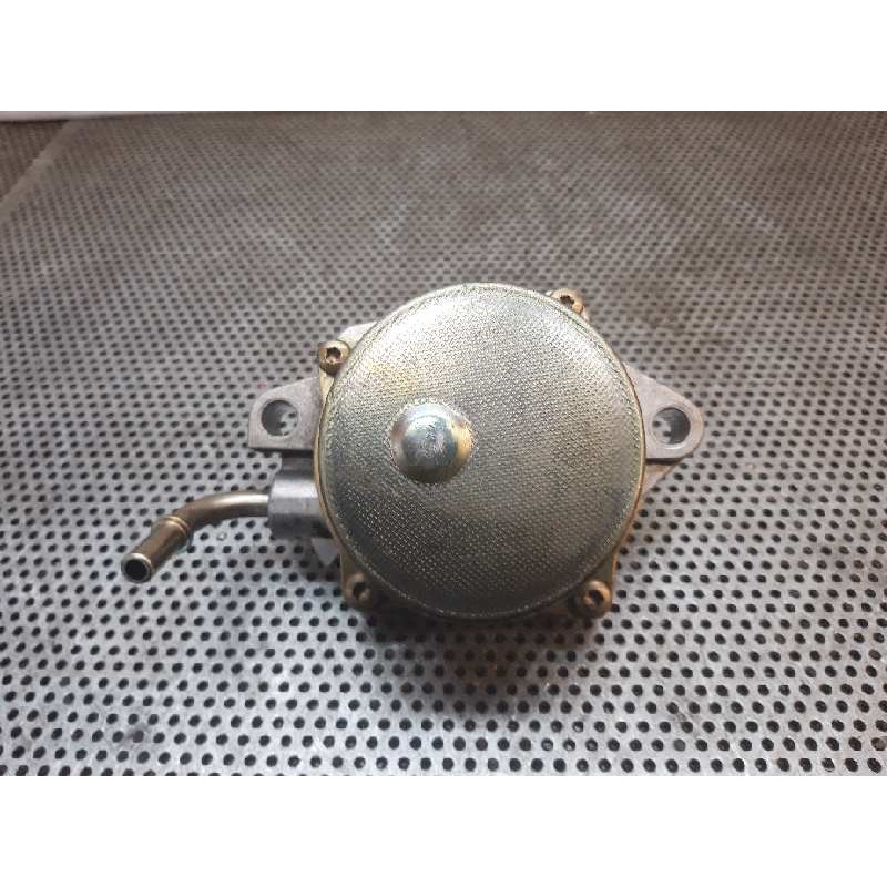 Recambio de depresor freno / bomba vacio para peugeot 206 berlina 1.4 hdi referencia OEM IAM 9637413980  PIERBURG - Gris 2