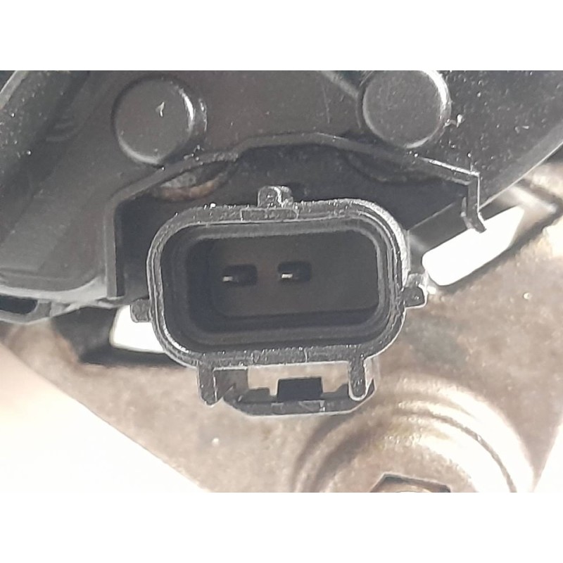 Recambio de alternador para ford fiesta berlina (dx) trend referencia OEM IAM 633217118  DENSO 5