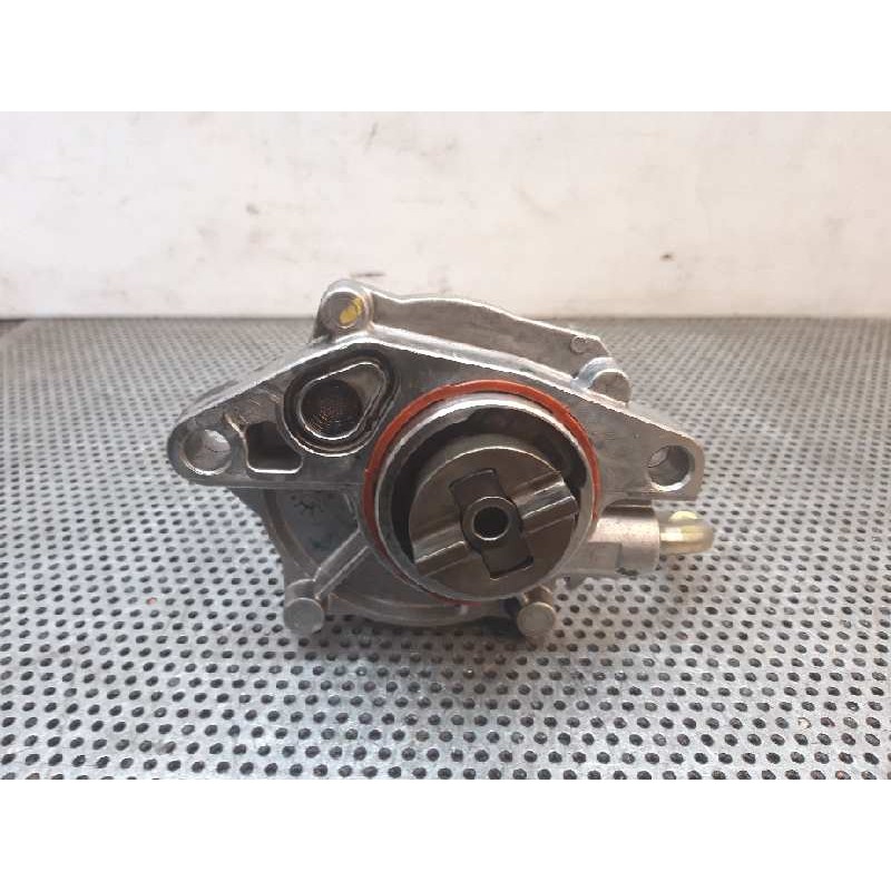 Recambio de depresor freno / bomba vacio para peugeot 206 berlina 1.4 hdi referencia OEM IAM 9637413980  PIERBURG - Gris 3