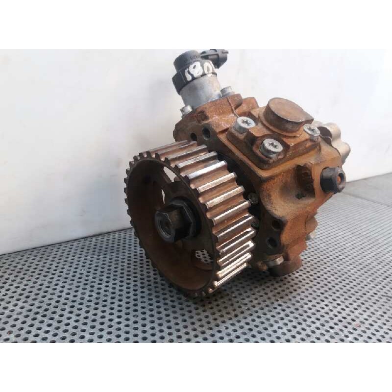 Recambio de bomba inyeccion para ford focus lim. (cb4) titanium referencia OEM IAM 0445010102  BOSCH - Blanco 4