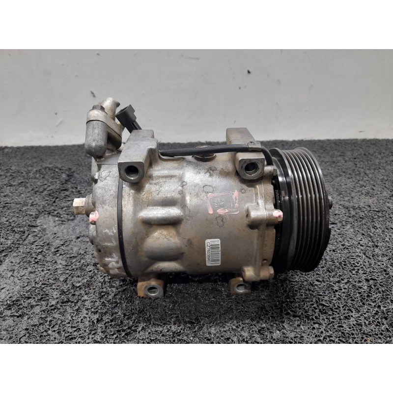 Recambio de compresor aire acondicionado para ford focus lim. (cb4) trend referencia OEM IAM 8FK351113951  BEHR 3
