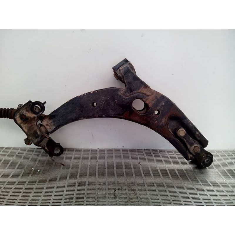 Recambio de brazo suspension inferior delantero derecho para kia carens 2.0 turbodiesel cat referencia OEM IAM   