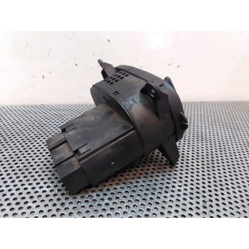 Recambio de mando luces para ford transit mod. 2000 combi 2.0 tde cat referencia OEM IAM YC1T13A024EB - Blanco 3