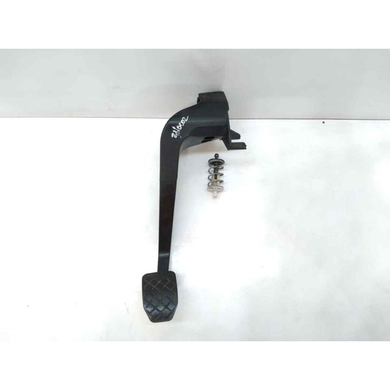 Recambio de pedal embrague para audi a4 berlina (8e) 2.0 tdi 16v (103kw) referencia OEM IAM 8E1721316  