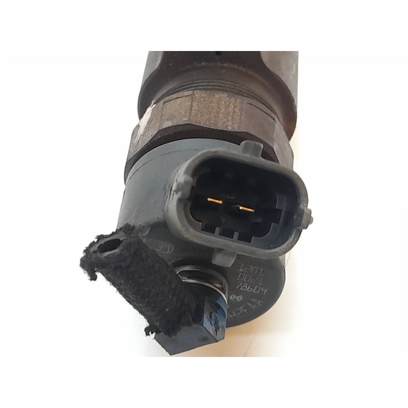 Recambio de inyector para fiat bravo (198) 1.9 emotion multijet referencia OEM IAM 0445110276  BOSCH 2