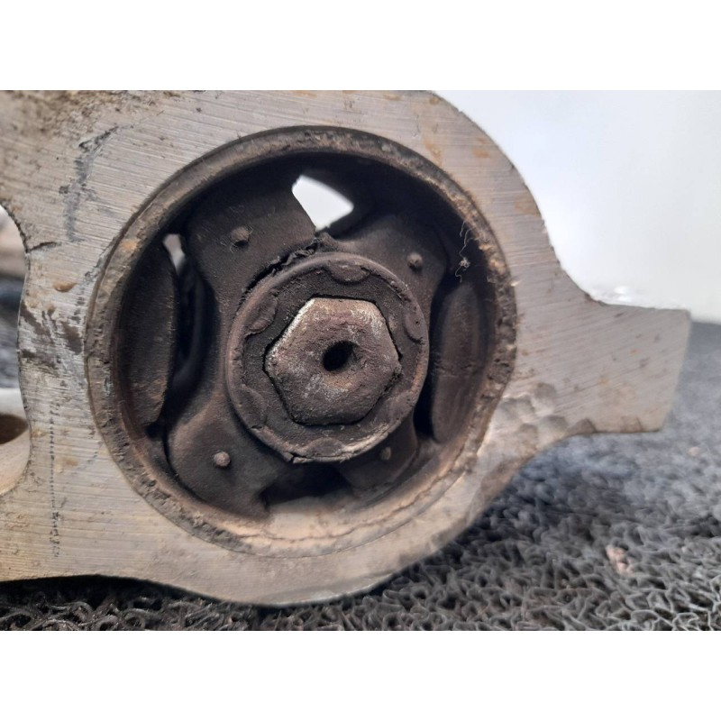 Recambio de brazo suspension inferior delantero izquierdo para volkswagen passat berlina (3c2) highline referencia OEM IAM 3
