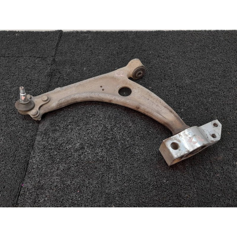 Recambio de brazo suspension inferior delantero izquierdo para volkswagen passat berlina (3c2) highline referencia OEM IAM 4
