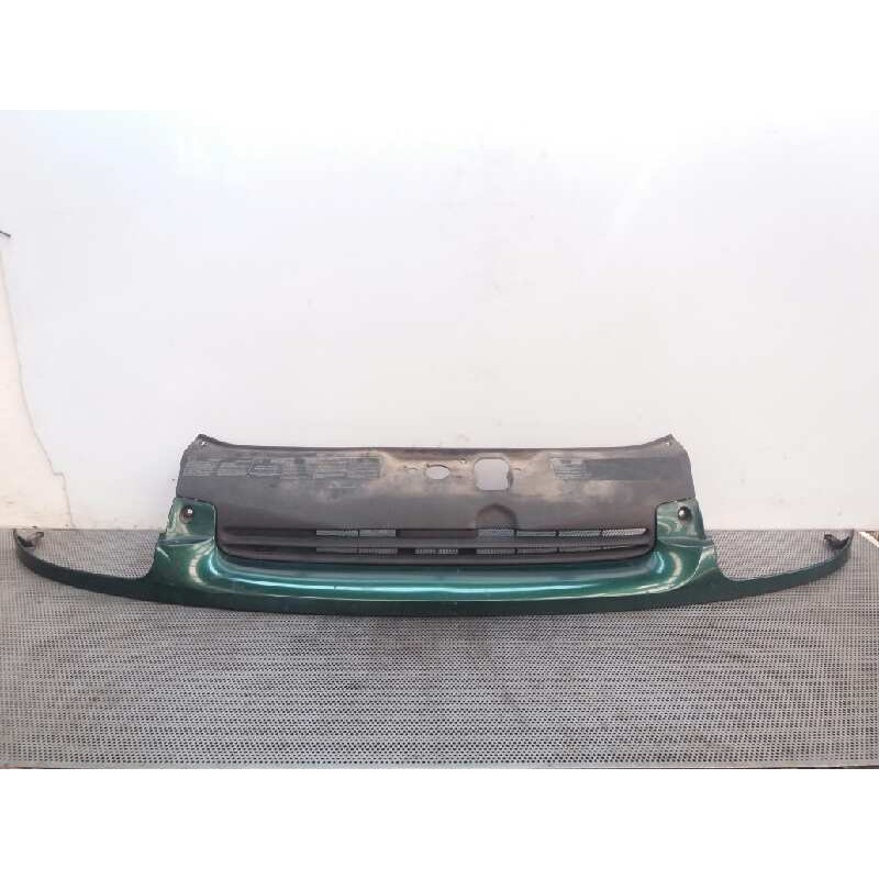 Recambio de rejilla delantera para renault clio ii fase i (b/cbo) 1.2 alize referencia OEM IAM   