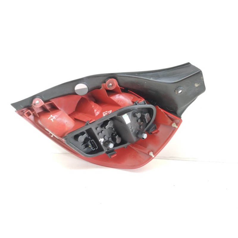 Recambio de piloto trasero izquierdo para renault clio iii exception referencia OEM IAM 2
