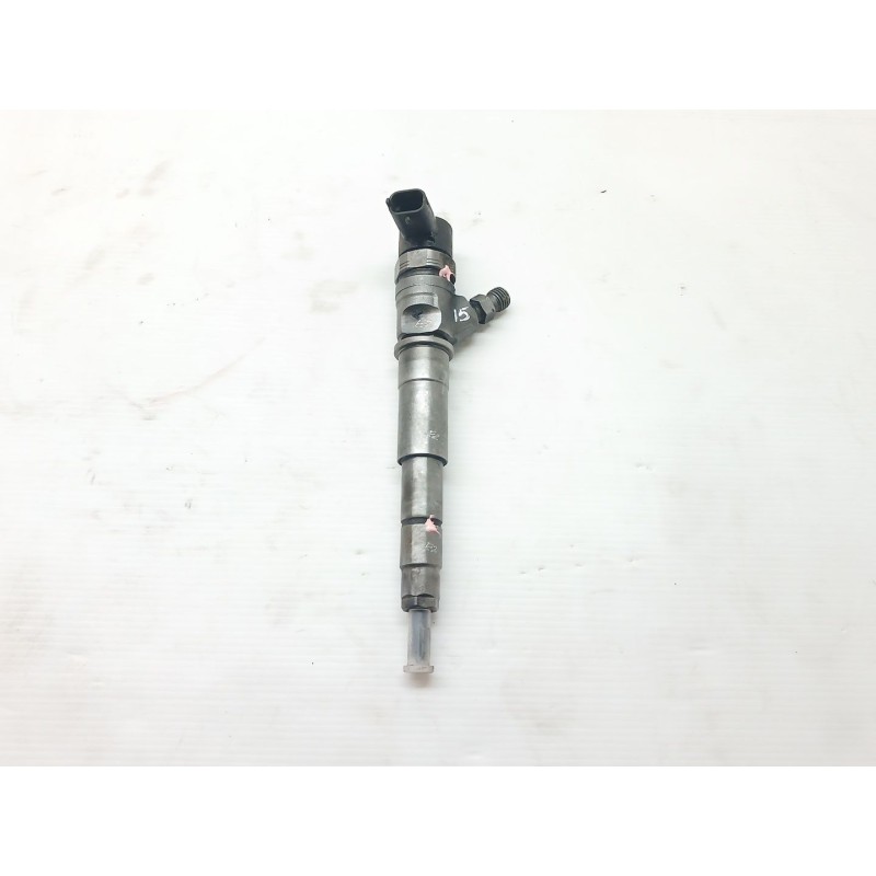 Recambio de inyector para renault master kipper l3h1 3,5t referencia OEM IAM 0445110375  