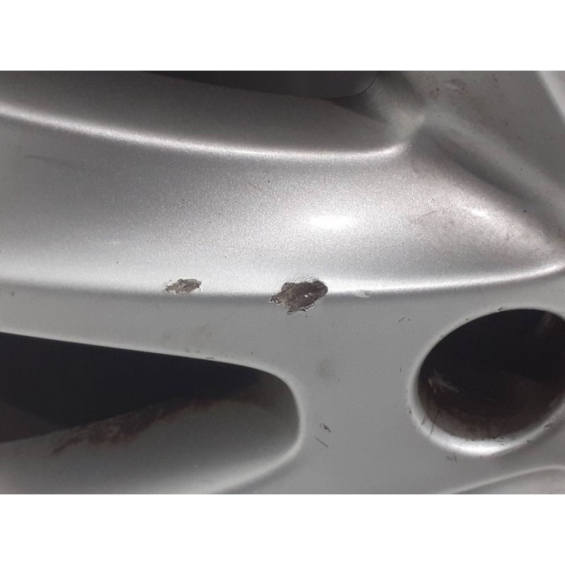 Recambio de llanta para volkswagen tiguan (5n1) advance referencia OEM IAM 5N0601025M - Blanco 2