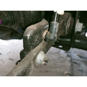 BRAZO SUSPENSION INFERIOR DELANTERO IZQUIERDO 
