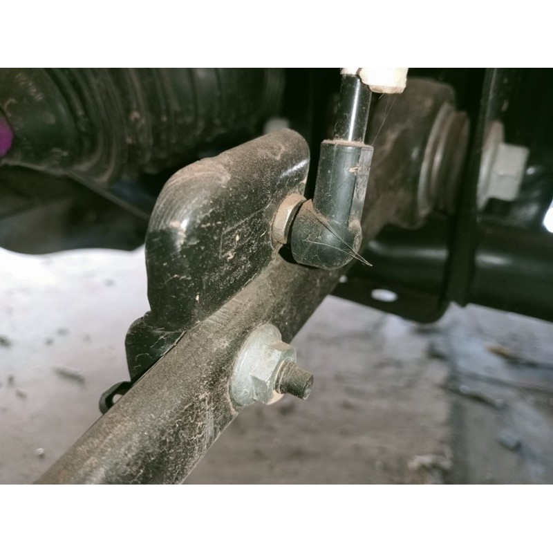Recambio de brazo suspension inferior delantero izquierdo para ford mustang gt referencia OEM IAM   
