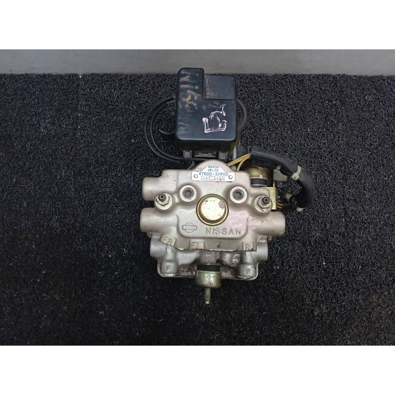 Recambio de abs para nissan 300 zx (z32) referencia OEM IAM 11300020121 4760032P00 MITSUBA 5