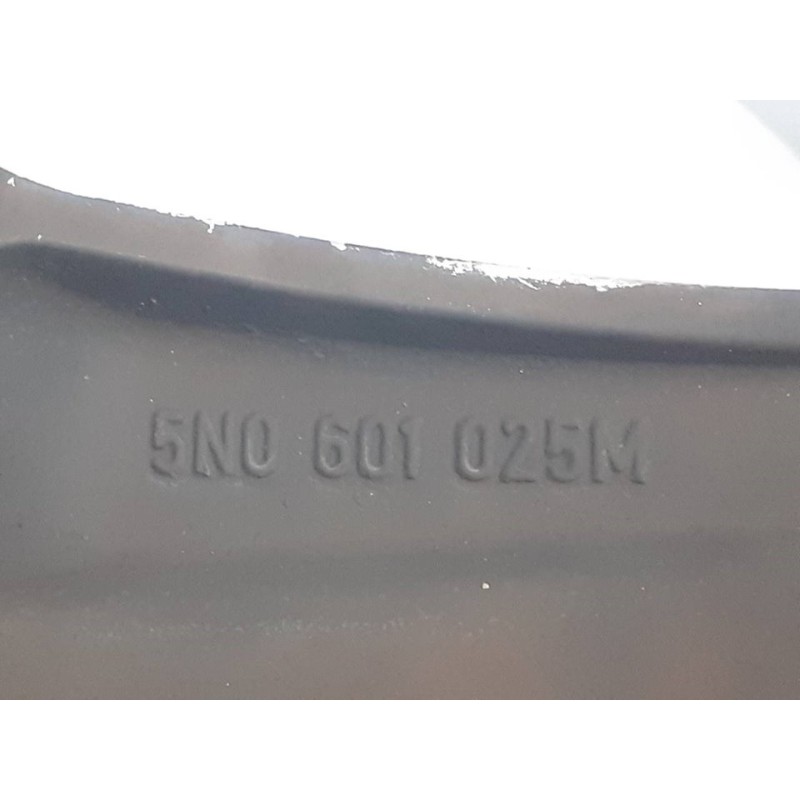 Recambio de llanta para volkswagen tiguan (5n1) advance referencia OEM IAM 5N0601025M - Blanco 3