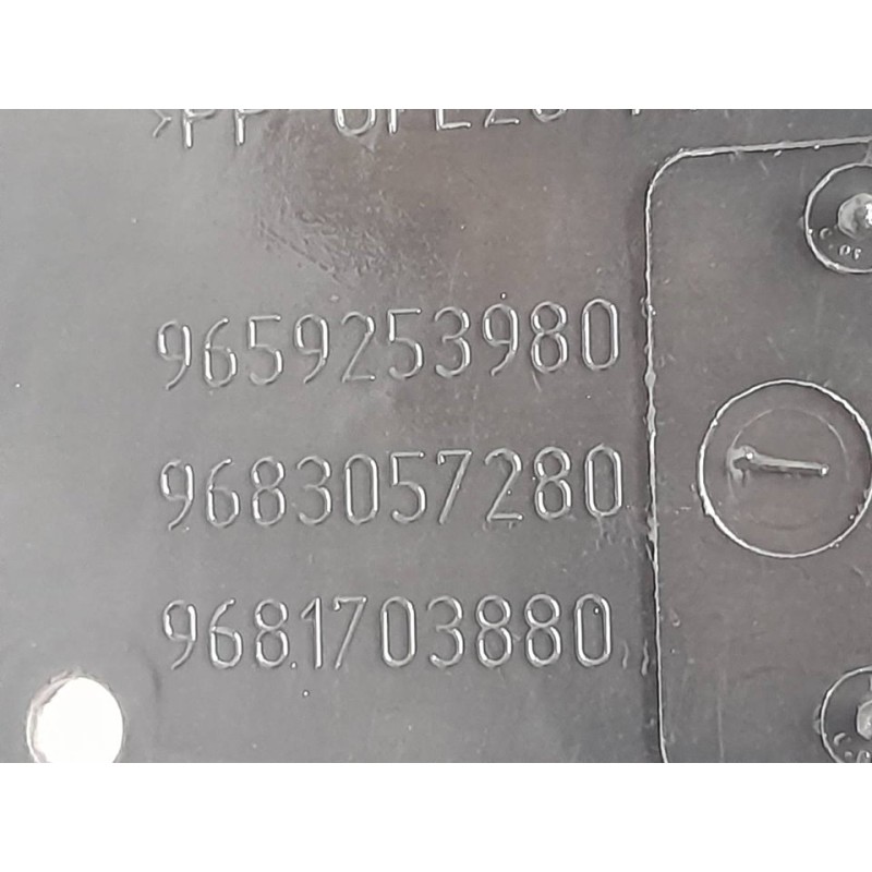 Recambio de cubrecarter para peugeot 3008 premium referencia OEM IAM 9659253980 - Gris 3