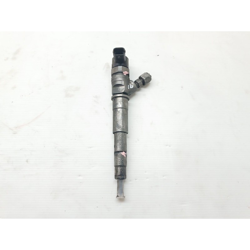 Recambio de inyector para renault master kipper l3h1 3,5t referencia OEM IAM 0445110375  