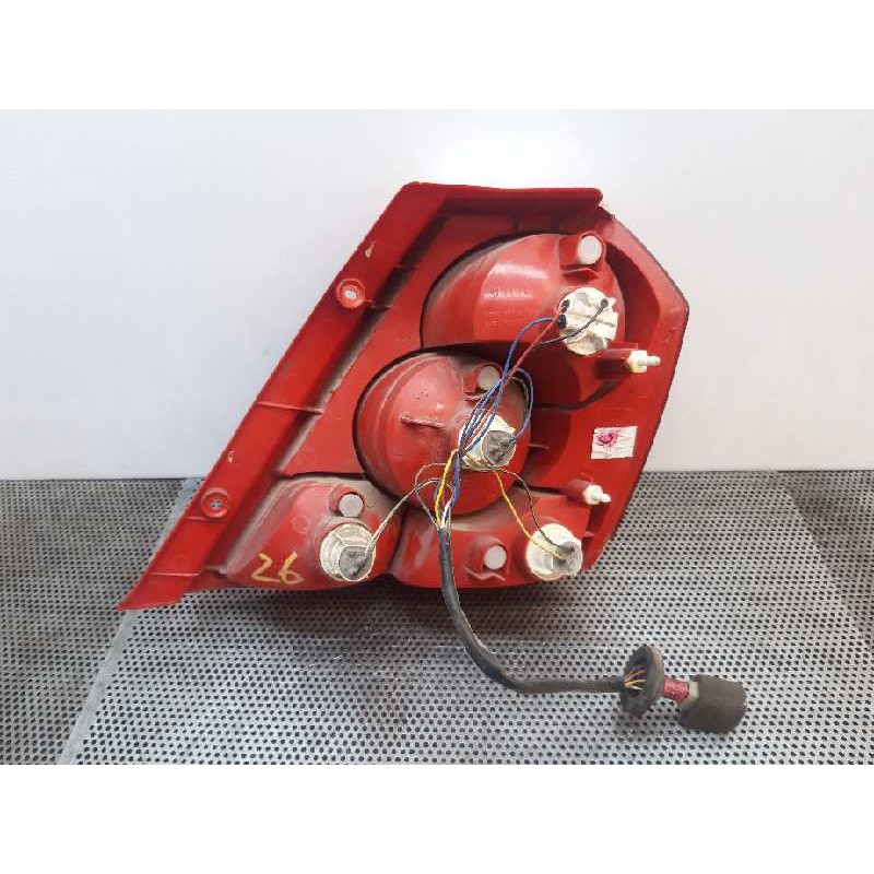 Recambio de piloto trasero izquierdo para daewoo kalos 1.2 cat referencia OEM IAM - Blanco 4