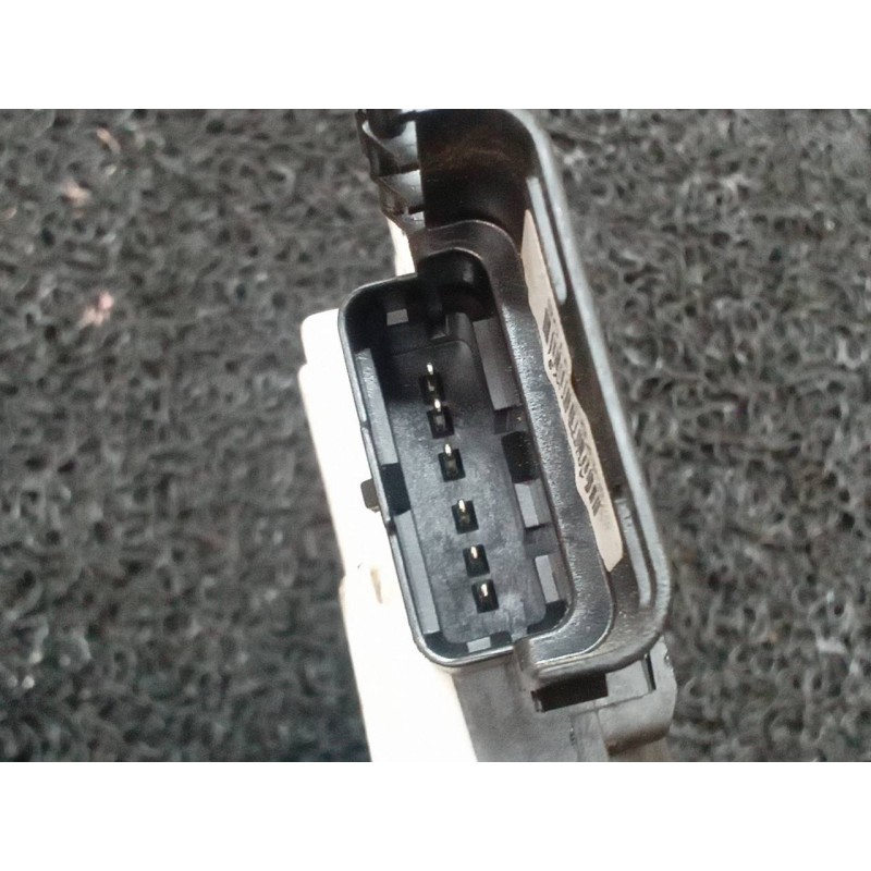 Recambio de cerradura puerta delantera derecha para citroën berlingo cuadro x referencia OEM IAM 3