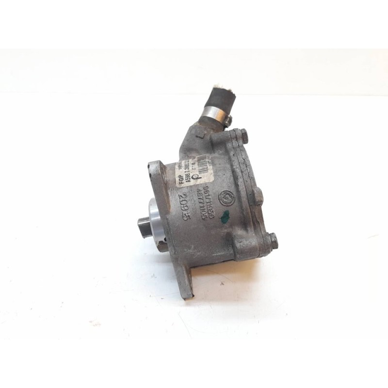Recambio de depresor freno / bomba vacio para fiat bravo (198) 1.9 emotion multijet referencia OEM IAM 55205443 729062020101 