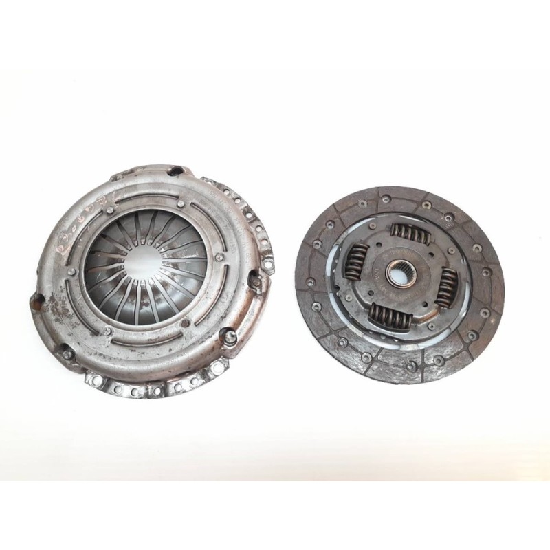 Recambio de kit embrague para seat altea (5p1) emocion referencia OEM IAM SK1211878000444  