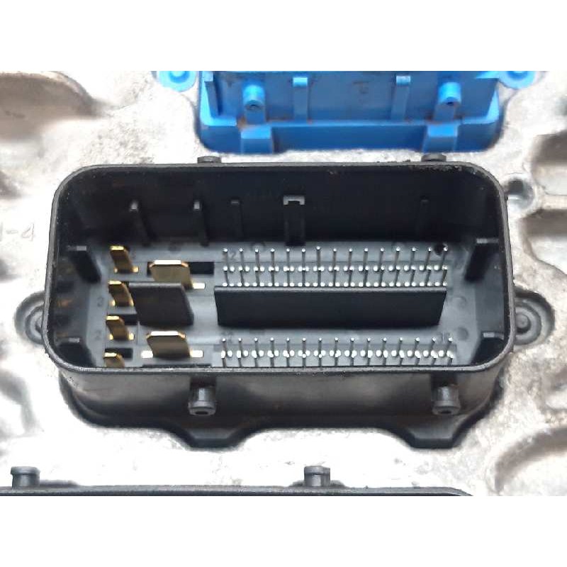 Recambio de centralita motor uce para opel astra j lim. excellence referencia OEM IAM 55486549 395357783 2