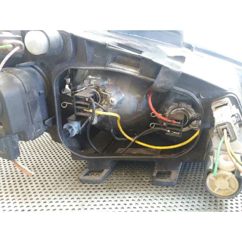 Recambio de faro izquierdo para peugeot 206 berlina xs referencia OEM IAM - Gris 4