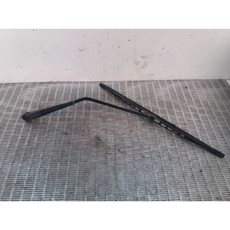 Recambio de brazo limpia trasero para renault rapid/express (f40) 1.9 diesel referencia OEM IAM - Blanco 2