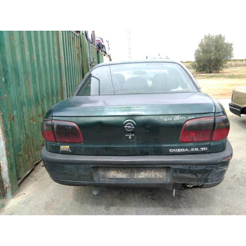 opel omega b del año 1998
