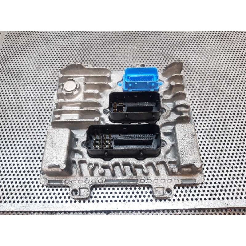 Recambio de centralita motor uce para opel astra j lim. excellence referencia OEM IAM 55486549 395357783 5
