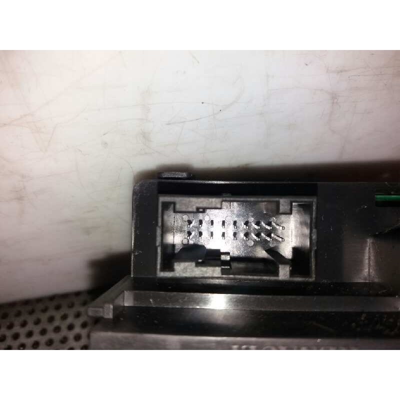 Recambio de mando limpia para renault scenic ii grand confort authentique referencia OEM IAM - Gris 2