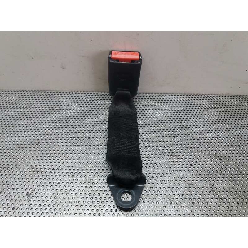Recambio de enganche cinturon trasero derecho para peugeot 206 berlina xs referencia OEM IAM   