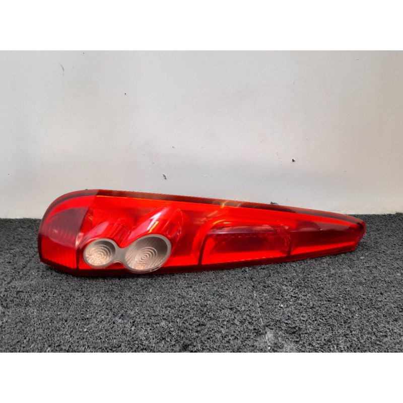 Recambio de piloto trasero izquierdo para ford fiesta (cbk) newport referencia OEM IAM   