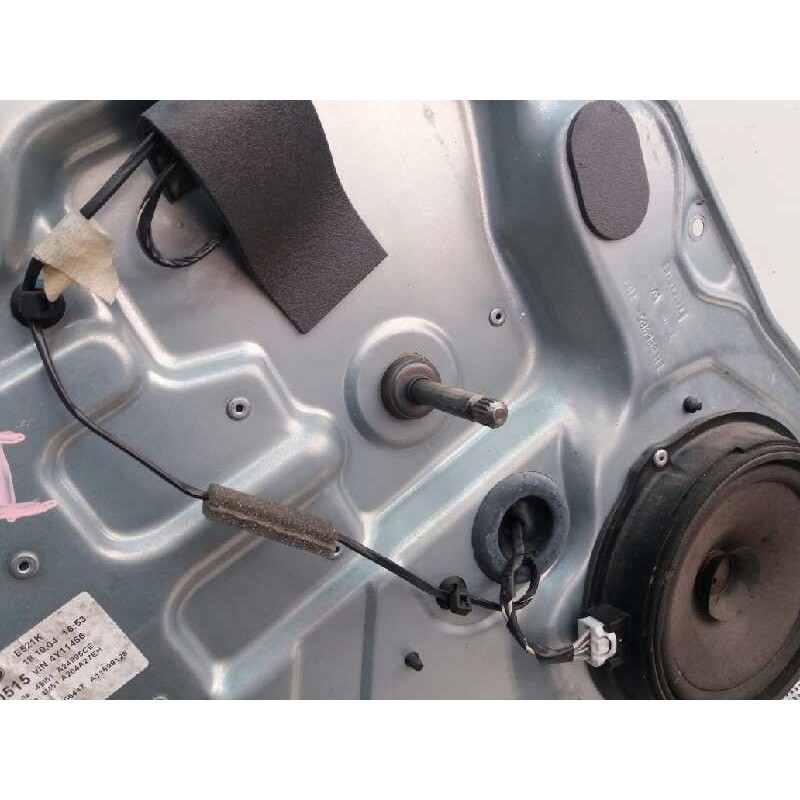 Recambio de elevalunas trasero izquierdo para ford focus berlina (cap) 1.6 tdci cat referencia OEM IAM - Gris 2