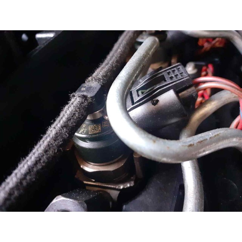 Recambio de inyector para bmw serie 1 berlina (e81/e87) 118d referencia OEM IAM 0445110289 BOSCH 